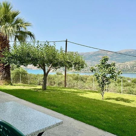 ארגוסטולי Villa Serenity Spilia Garden Floor מראה חיצוני תמונה