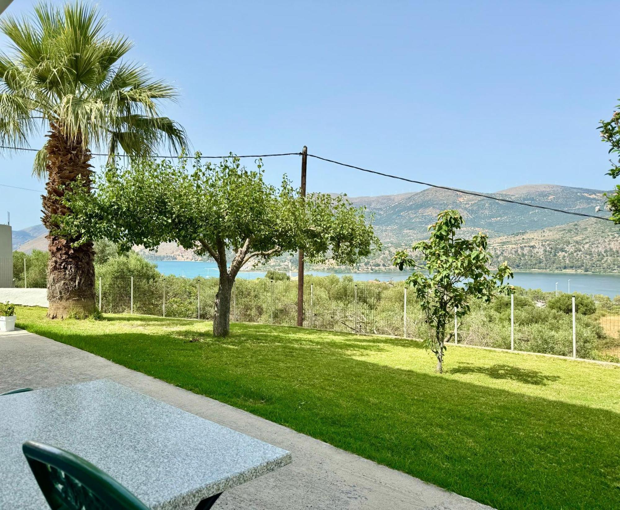 ארגוסטולי Villa Serenity Spilia Garden Floor מראה חיצוני תמונה