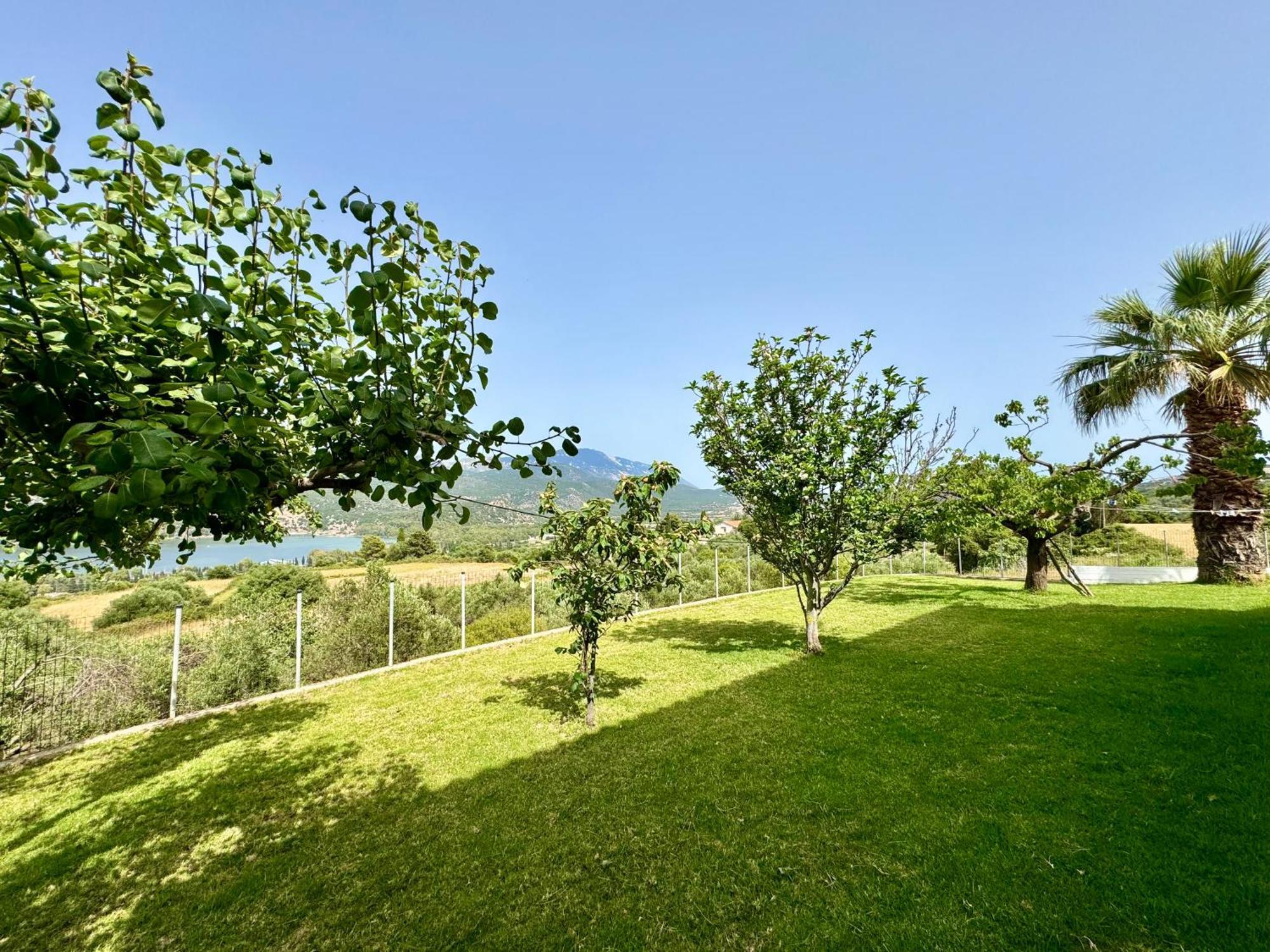 ארגוסטולי Villa Serenity Spilia Garden Floor מראה חיצוני תמונה
